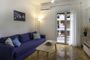 Phaedrus Living: City Center Koukaki Flat